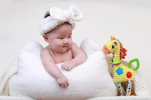 海门宝宝几个月翻身